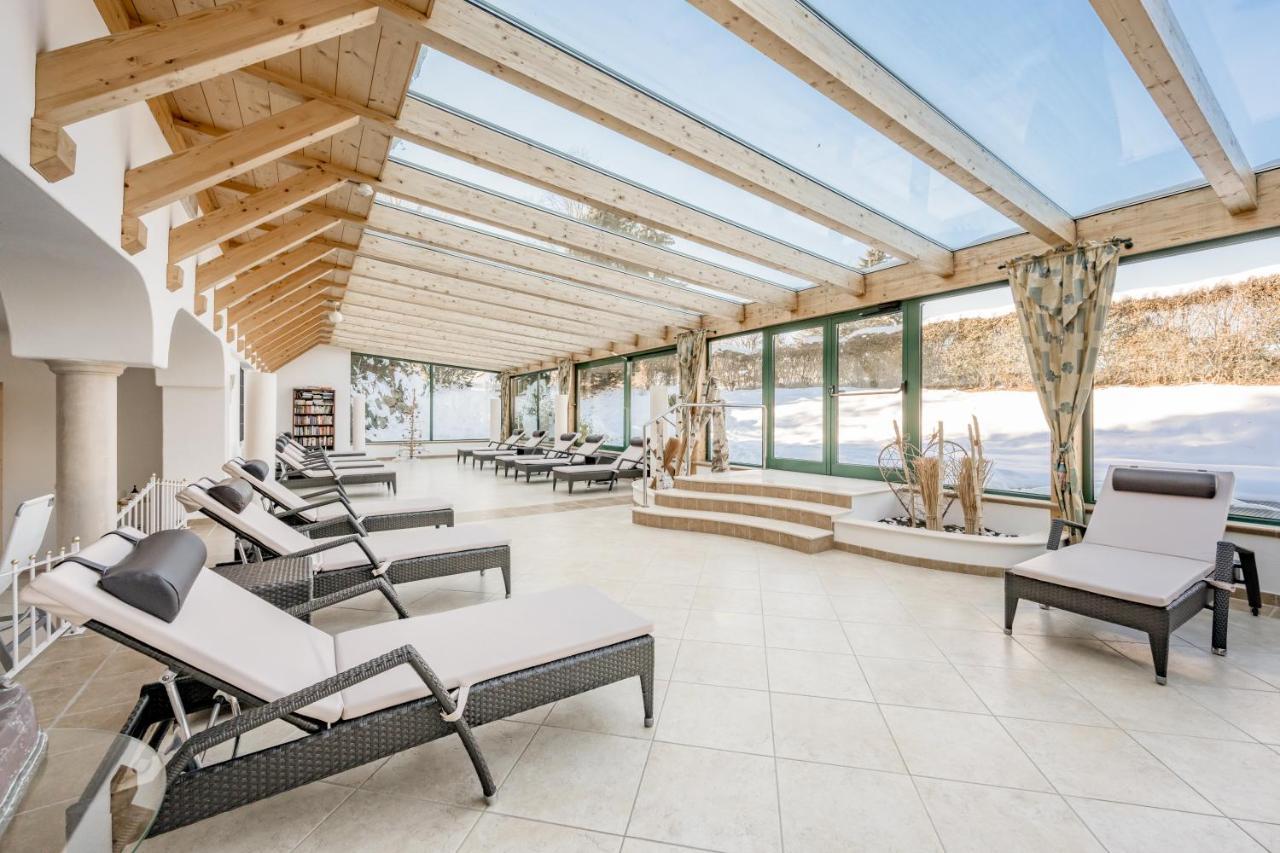 Royal Hotel Hinterhuber ريسكوني المظهر الخارجي الصورة